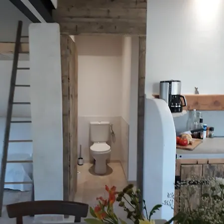 Holiday home La Petite Maison Dans Les Vignes Chamaret
