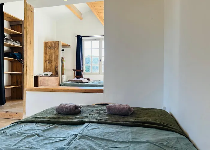 La Petite Maison Dans Les Vignes 펜션 Chamaret