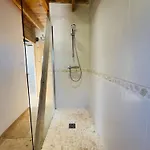 La Petite Maison Dans Les Vignes Casa vacanze Chamaret